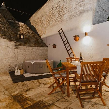 Milestones Modern Suite Trullo Jacuzzi Spa & Relax Alberobello Exterior photo