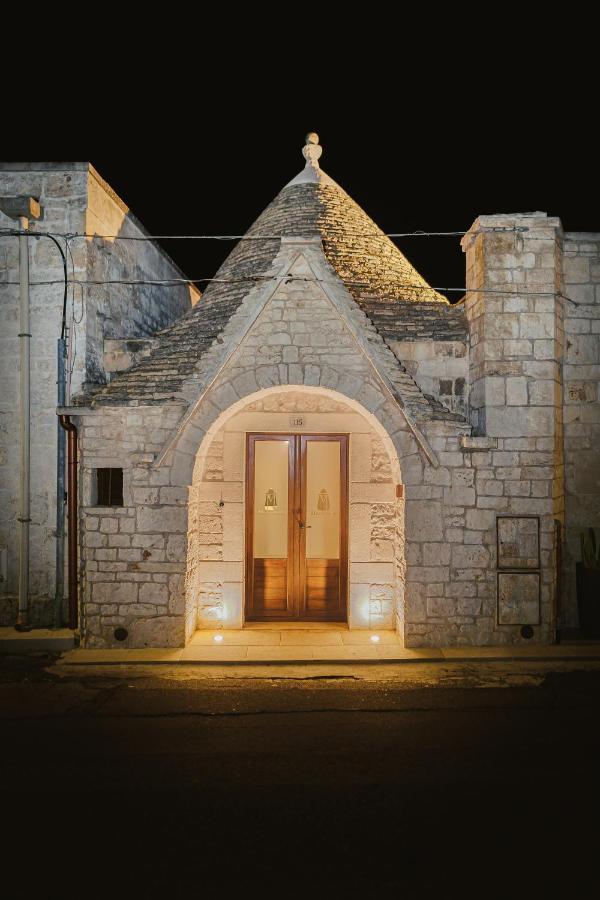 Milestones Modern Suite Trullo Jacuzzi Spa & Relax Alberobello Exterior photo